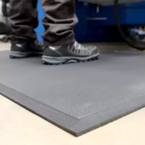 Image of Hygienic Anti-fatigue Matting with Holes 900mm x 1500mm