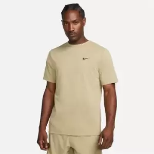 Image of Nike Dri-FIT UV Hyverse Mens Short-Sleeve Fitness Top - Green