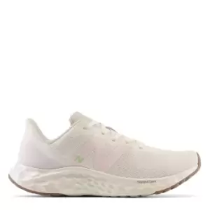 Image of New Balance Fresh Foam Arishi v4 - White