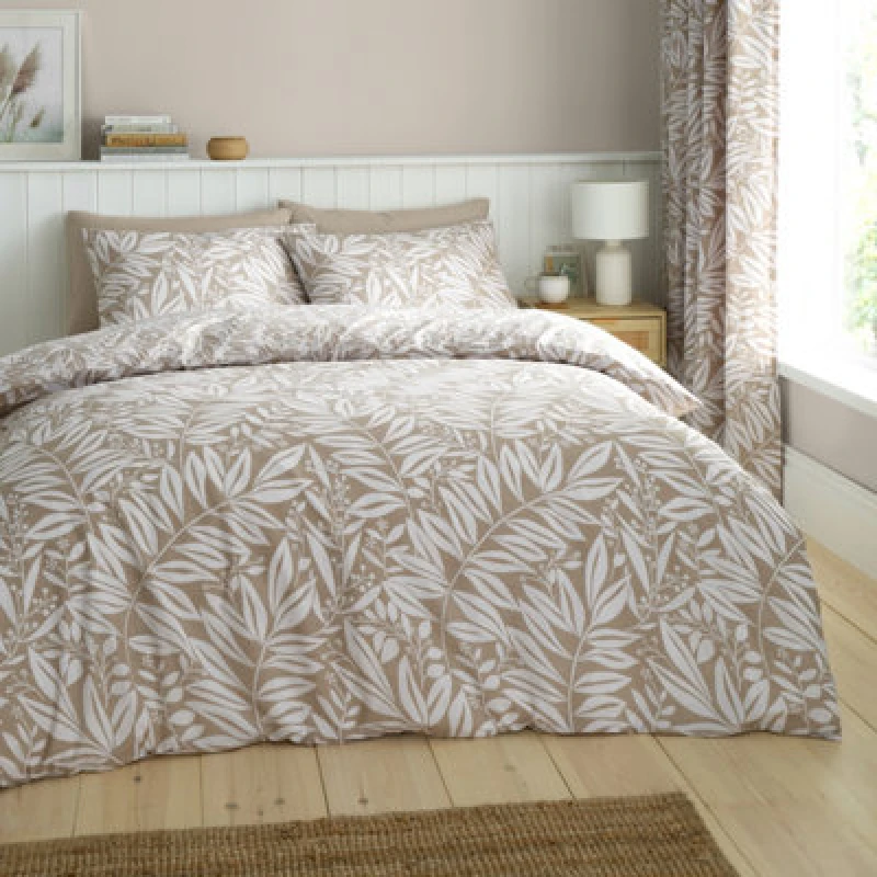 Image of Catherine Lansfield Sorrel Leaf Reversible Double Duvet Cover Set With Pillowcases Natural