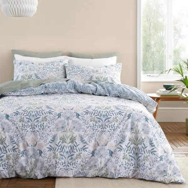 Image of Bianca Hedgerow Hopper 200 Thread Count Cotton Blue Duvet Cover and Pillowcase Set Blue