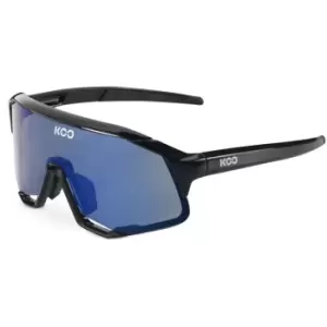 KOO Demos - Black Frame, Blu Sky Lenses