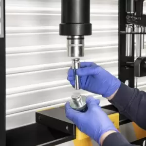 Image of Hydraulic Press 20 Tonne Floor Type