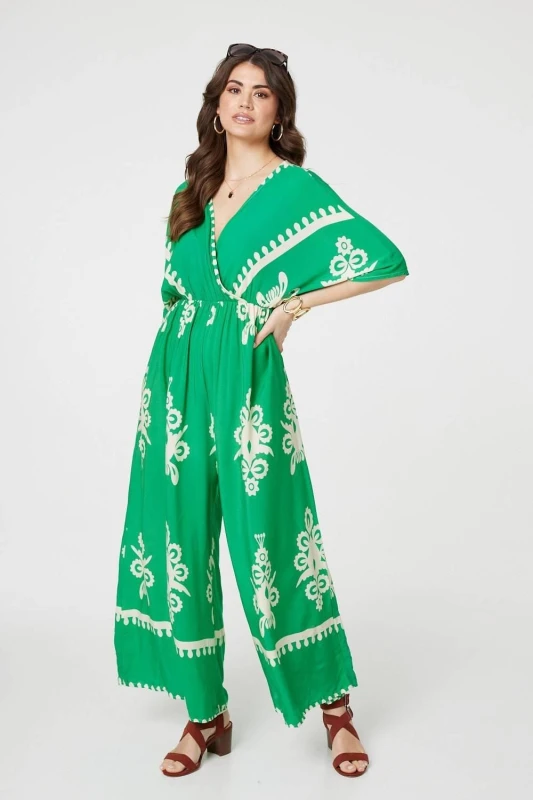 Image of Izabel London Womens Printed 3/4 Sleeve Jumpsuit in Green Size: S/M Green Female S/M