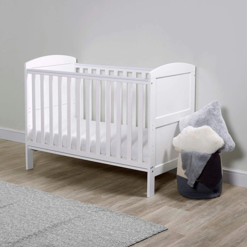 Image of Ickle Bubba Coleby Mini Cot Bed & All Seasons Mattress White unisex one