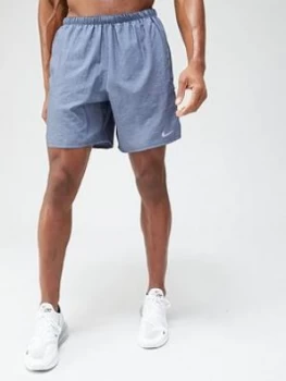 Image of Nike Running Challenger 7" Shorts - Navy