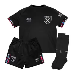 image of 2022-2023 West Ham Away Infant Kit