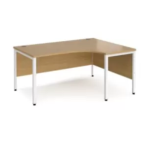 image of Office Desk Right Hand Corner Desk 1600mm Oak Top With White Frame 1200mm Depth Maestro 25 MB16ERWHO