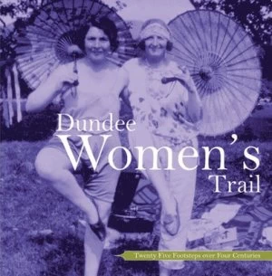 Image of Dundee Womens Trail by Mary Henderson and Dundee Womens Trail Paperback