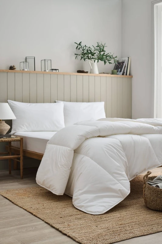 Image of CHRISTY Classic Filled Non-Feather All Season 10.5 Tog Duvet in White Size: Double White Unisex Double