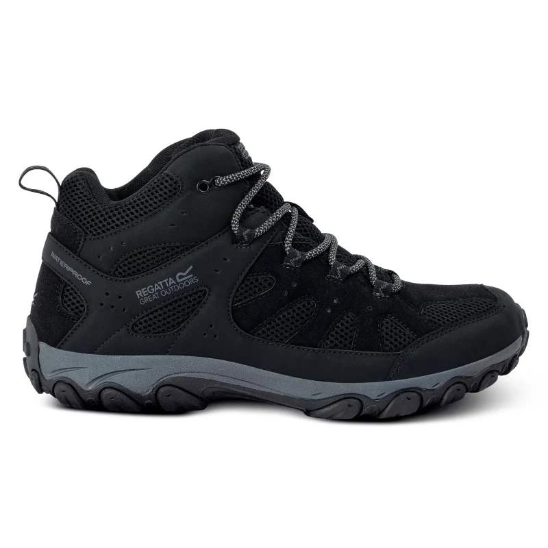 Image of Regatta Regatta Men Edgepoint Breathable Waterproof Mid Walking Boots in Jet Black Size: 6.5 Jet Black 6.5 Male 5063516062486