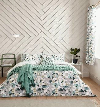 image of Helena Springfield Green Polyester and Cotton 'Tolka' Duvet Cover Set - double