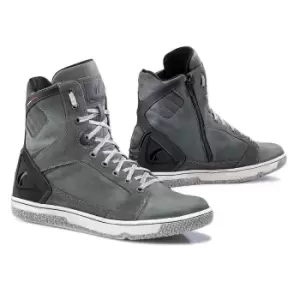 Forma Hyper Anthracite 47