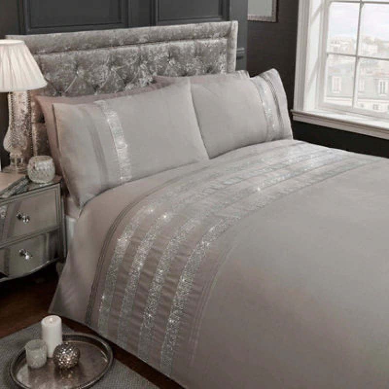 Image of Rapport Home Carly Polycotton Duvet Cover Set with Pillowcase in Grey Size: Single Grey Unisex Single