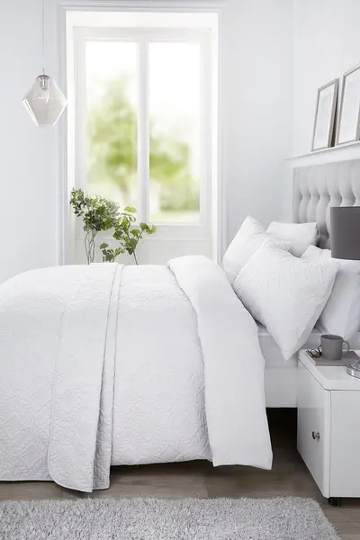 image of Serene 'Gianna' Pinsonic Warm Microfibre Imprinted Pattern Bedspread White