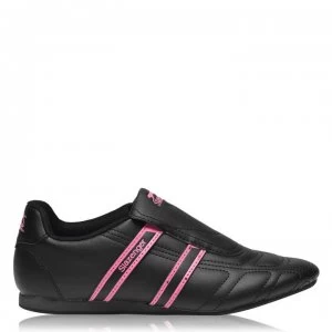 image of Slazenger Warrior Ladies Trainers - Black/Cerise