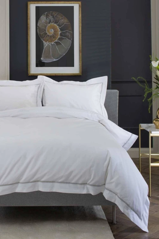 Image of The Lyndon Company Hampstead Percale Cotton Duvet Set Silver unisex Double