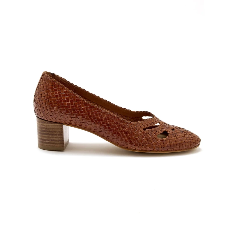 Image of Pediconfort Womens hand-woven leather pumps Pediconfort Marron Female 37