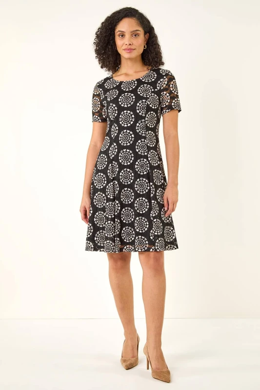 Image of Roman Womens Heart Circle Lace Stretch Dress in Black Size: 16 Black Female 16