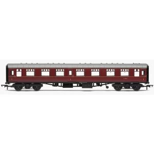 Image of Hornby BR Mk1 First Open E3050 Era 5 Model Train