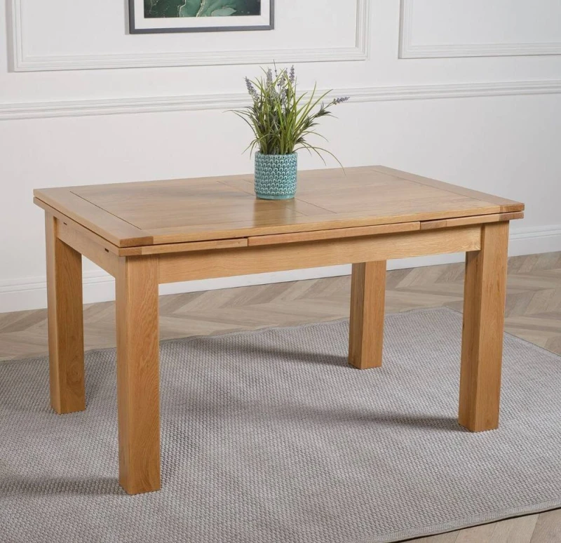 Image of Thats Furniture Richmond 140 - 220cm Medium Oak Extendable Dining Table in Light Oak Light Oak Unisex