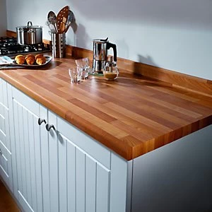 image of Wickes Laminate Upstand Cherry Block Effect 3000 x 70 x 12mm