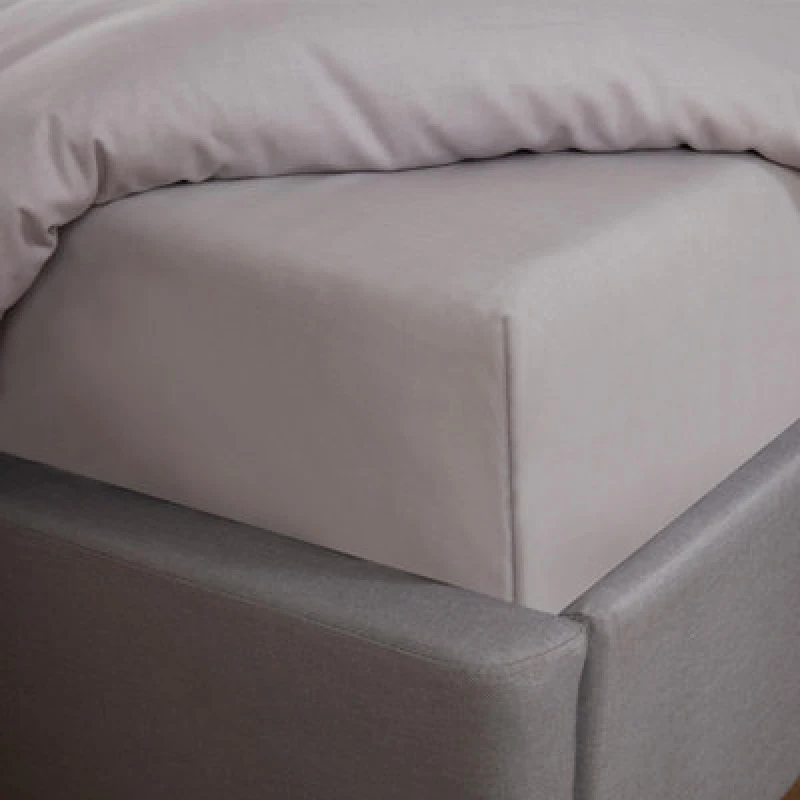 Image of OHS OHS Polycotton 30 Deep Elasticated Fitted Bed Sheet in Silver Size: Double Fitted Silver Double Fitted Unisex 5027434153718