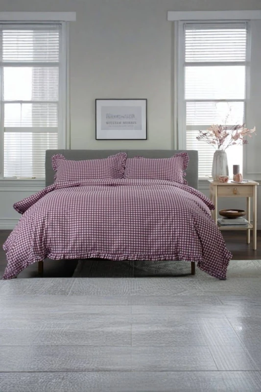 Image of Deyongs TLC Gingham Frilled Cotton Duvet Set Printed with Frill Detailing in Burgundy Size: Double Burgundy Unisex Double