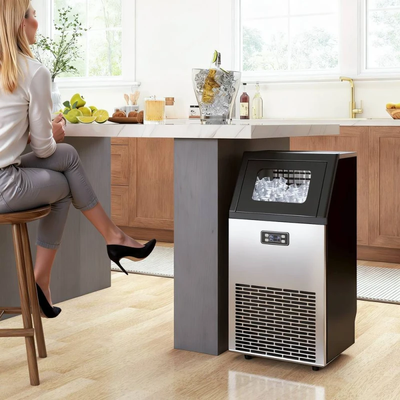 Image of HOMCOM Freestanding Ice Machine with 45kg/24H Capacity, Commercial Ice Maker in Silver Silver Unisex