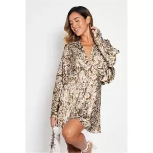 Image of I Saw It First Woven Animal Batwing Tie Back Shift Dress - Green
