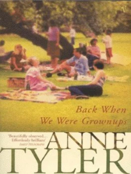 Image of Back When We Were Grownups by Anne Tyler Paperback