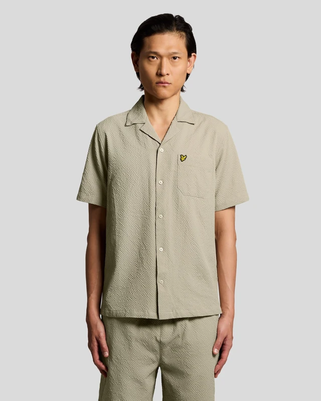 Image of Lyle & Scott Mens Short Sleeve Crinkle Resort Shirt in Beige