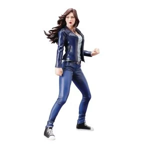 image of Jessica Jones (The Defenders) Statue