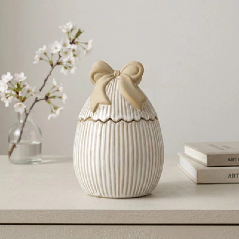 Image of Garden Greatness Large Smooth Springtime Egg Shaped Jar