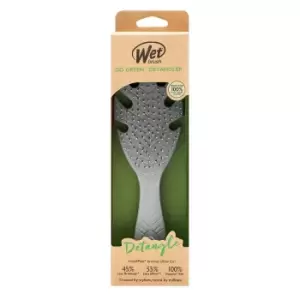 image of Wet Brush Go Green Biodegradeable Detangler Grey