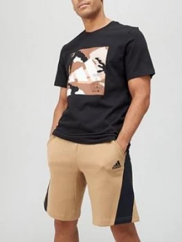 Image of adidas Camo Badge of Sport T-Shirt - Black Size M Men