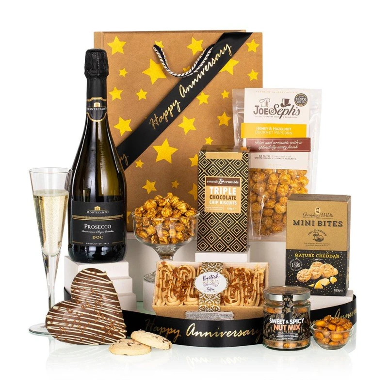 Image of Virginia Hayward Virgina Hayward Happy Anniversary Hamper Multi unisex Medium