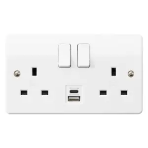 image of Mk White Double 13A Switched Socket With USB X2