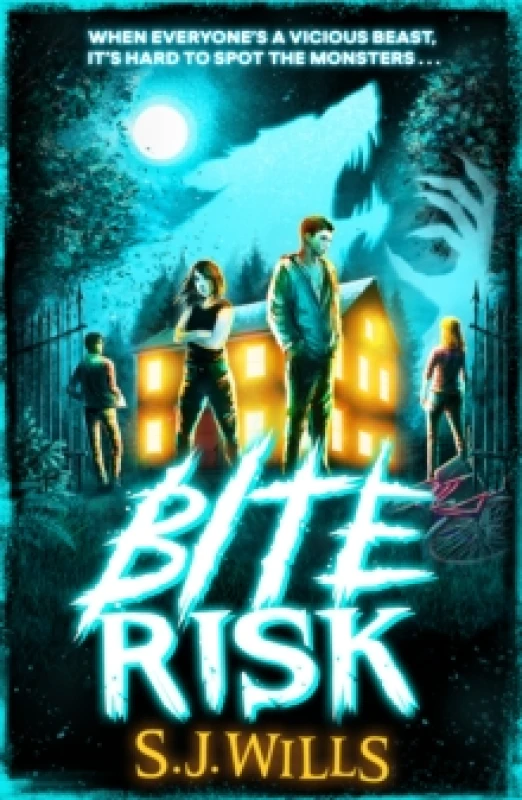 Image of Bite Risk : The perfect horror for fans of Skulduggery Pleasant Paperback / softback