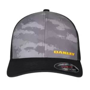Image of Oakley Trucker Camo Cap - Grey