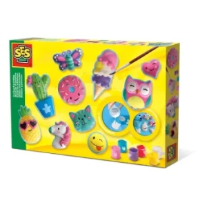 image of SES CREATIVE Happy Figures Casting & Painting Kit, Unisex, Ages Five to Twelve Years, Multi-colour (01133)