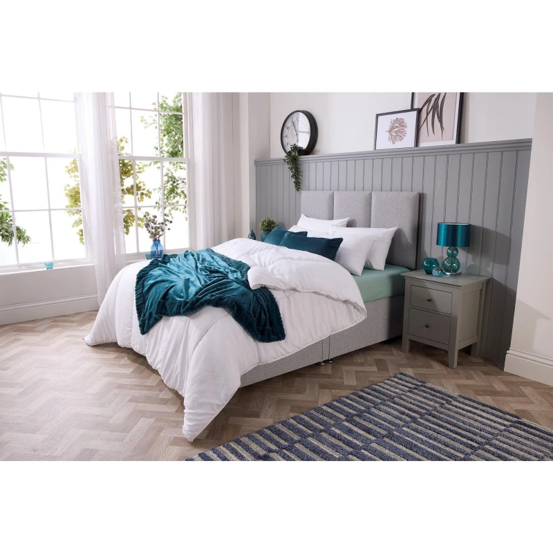 Image of Downland 10.5 Tog Soft Like Down Hollowfibre Duvet White unisex Superking