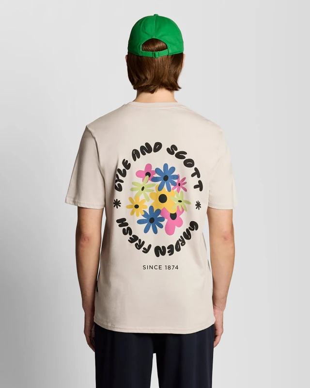 Image of Lyle & Scott Mens Nature Graphic Print T-Shirt in White