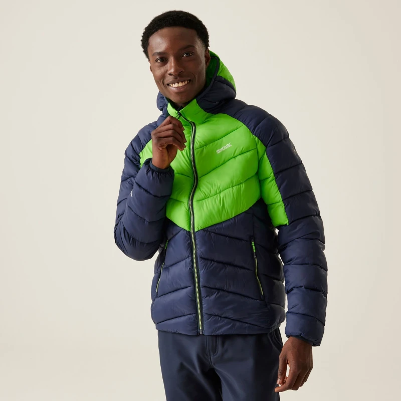Image of Regatta Regatta Men Lightweight Hooded Dalent Jacket in Green Size: Medium Green M Male 5063019740089