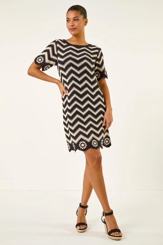 Image of Roman Womens Zig Zag Crochet Shift Dress in Black Size: 18 Black Female 18