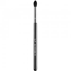 image of Sigma Beauty E45 - Small Tapered Blending Brush