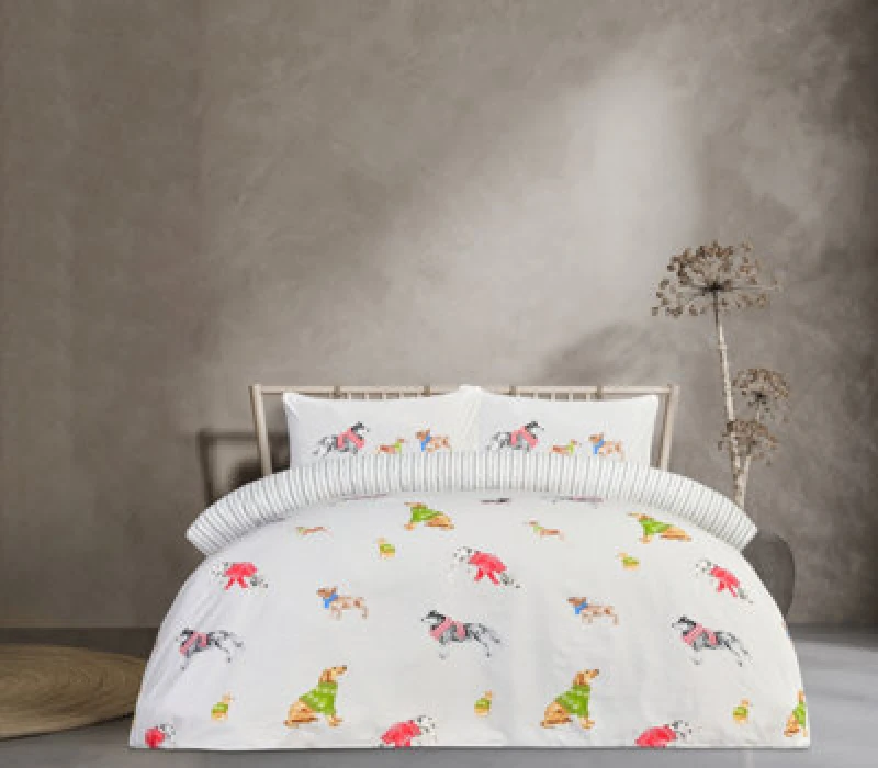 Image of Smart Living Luxury Soft Reversible Pooches In Jumpers Duvet Cover & Pillowcases