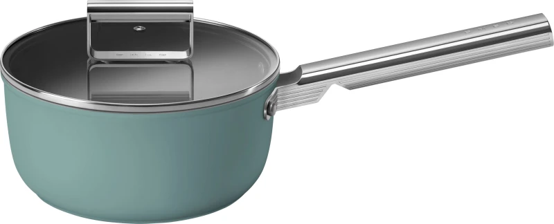 Image of Smeg 50's Style Saucepan 20cm - Emerald Green