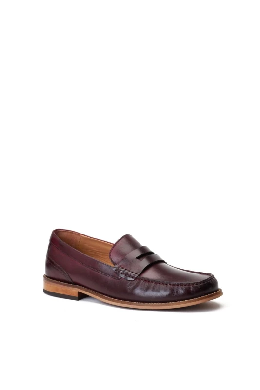 Image of Base London Base London Men Garfield Penny Loafer in Wine Size: 8 Wine 8 Male 5038538366546