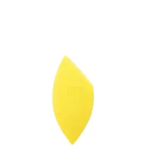 Image of Real Techniques Miracle Concealer Sponge